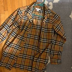 Youth boys 14Y burberry button down long sleeve shirt